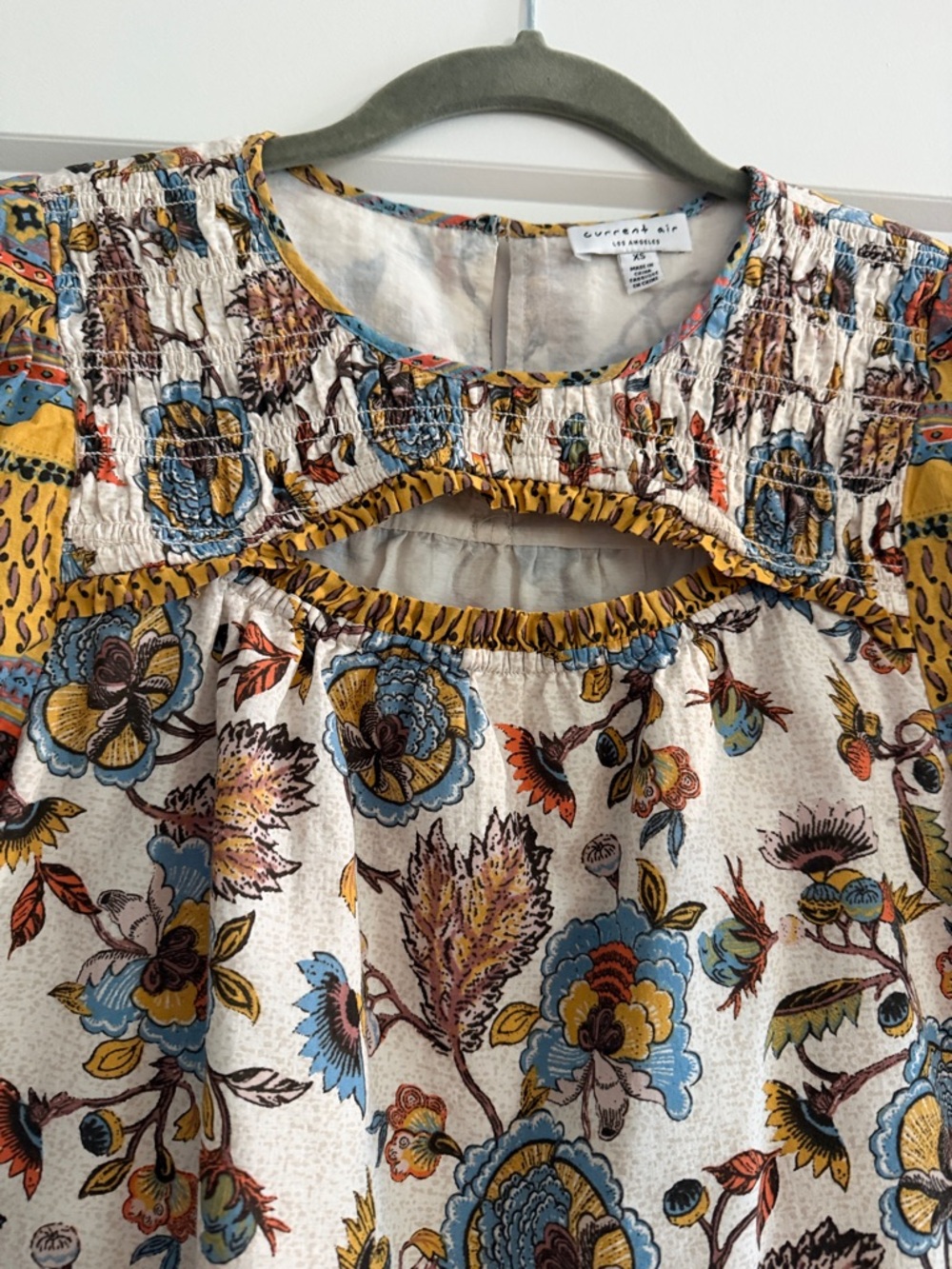 Current Air Cream Floral Puff Sleeve Square Neck Blouse - Picture 2 of 6